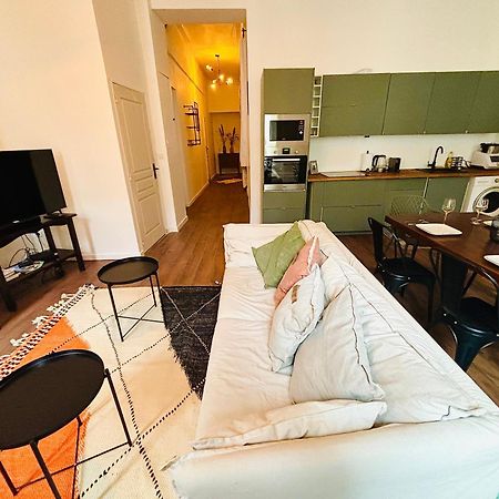 Grand T4 Au Coeur De Marseille Apartment Exterior photo